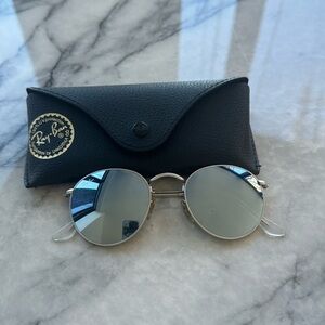RAY BAN ROUND FLASH SUNGLASSES RB3447 MATTE SILVER FRAME WITH SILVER LENSES